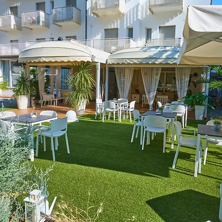 Bruna 3* Milano Marittima